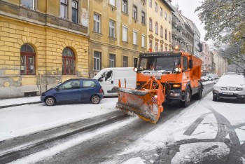 Megérkezett a fővárosba is az első komolyabb hóesés