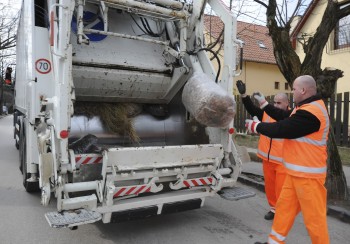 Megkezdődik a 2024. évi szervezett kerti zöldhulladék-begyűjtés Budapesten